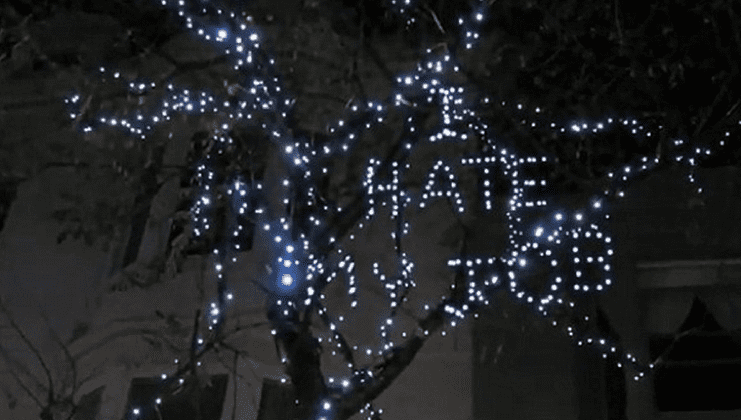 11 worst christmas lights epic quot best quot funny christmas 11 worst christmas lights epic quot best quot funny christmas