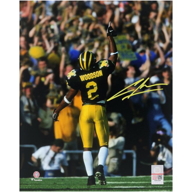 Charles Woodson Signed Michigan Photo (Fanatics Authentic)