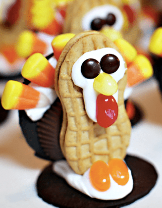thanksgiving-turkey-gobbler-dessert